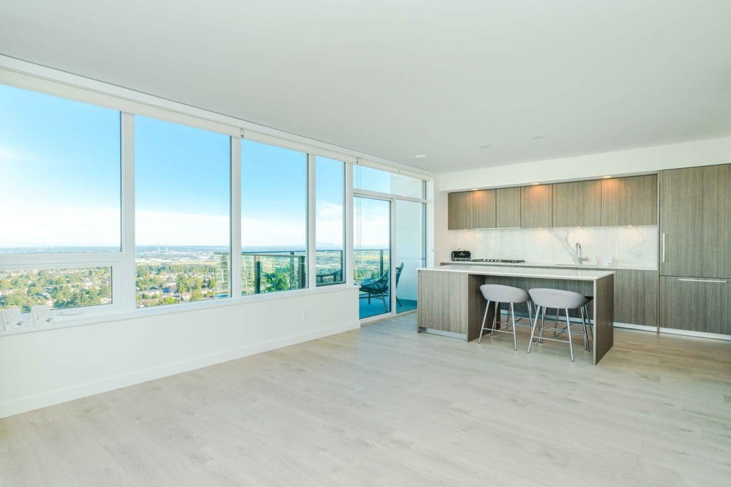 3002-6463-Silver-Ave-Burnaby22080801281
