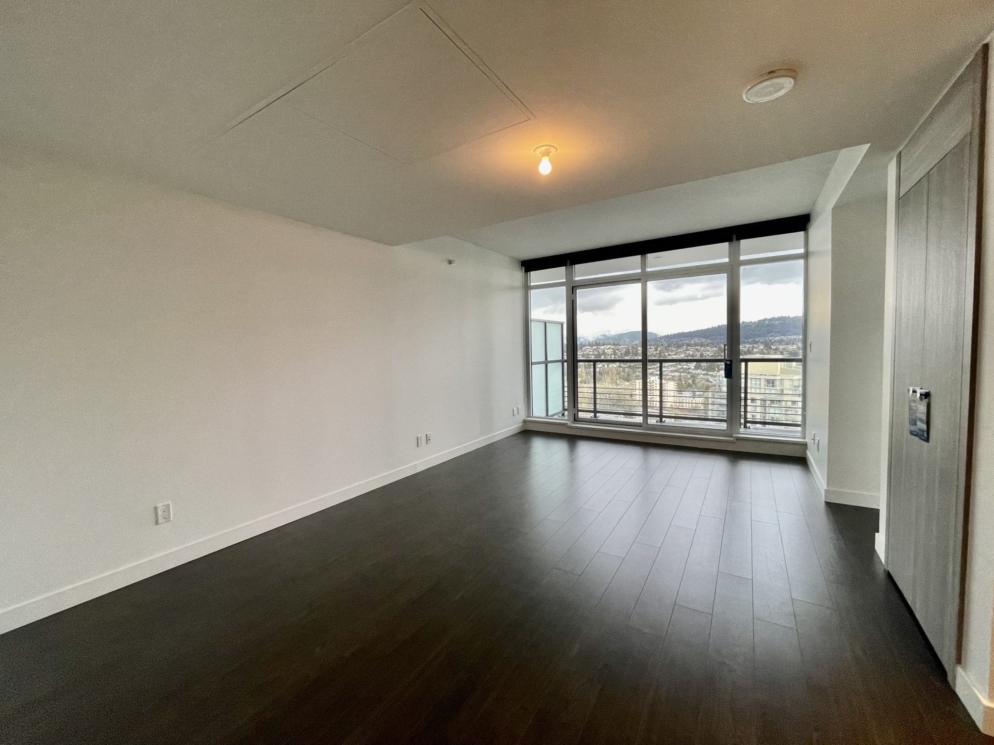 For Rent 4730 Lougheed Hwy, Concord Brentwood Hillside West